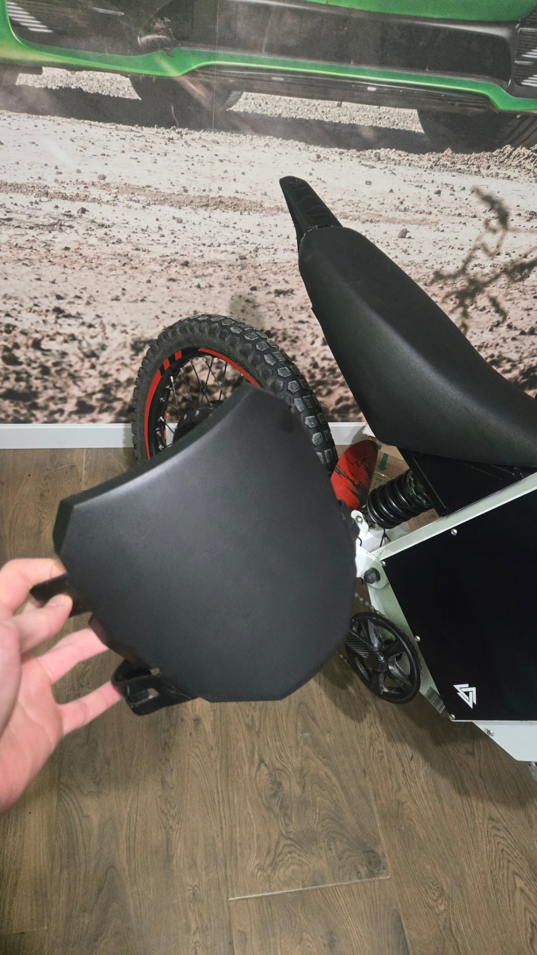 Wentylowana Osłona Vented Plate – Metalowa Siatka Premium